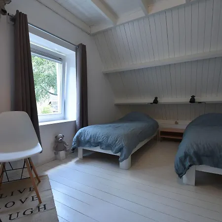 Feriehus Modern Holiday In Near The Forest